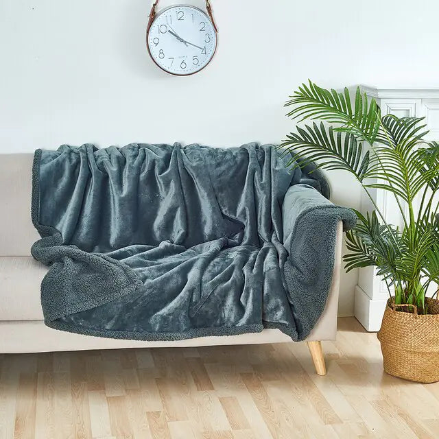 Waterproof Reversible Blanket